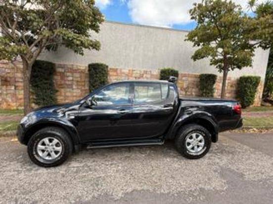 MITSUBISHI L200 3.5 SPORT HPE 4X4 V6 24V FLEX 4P AUTOMÁTICO MITSUBISHI L200 3.5 SPORT HPE 4X4 V6 24V FLEX 4P AUTOMÁTICO